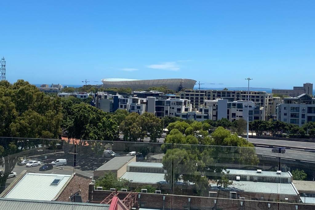 Modern Apartment In The Docklands, De Waterkant, Cape Town Stunning Views, Gorgeous Pool Deck Exterior photo